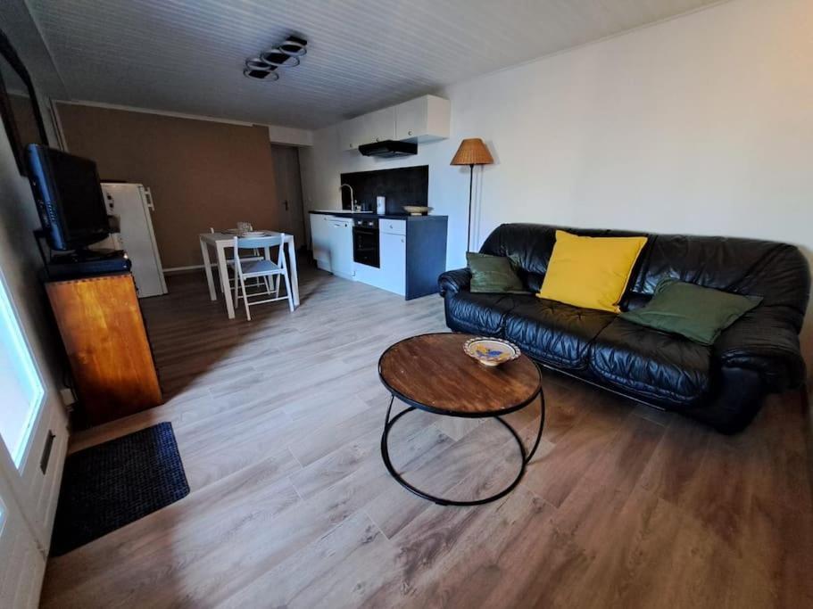 Holiday home Au Calme Des Pins Avec Vue Toulon
