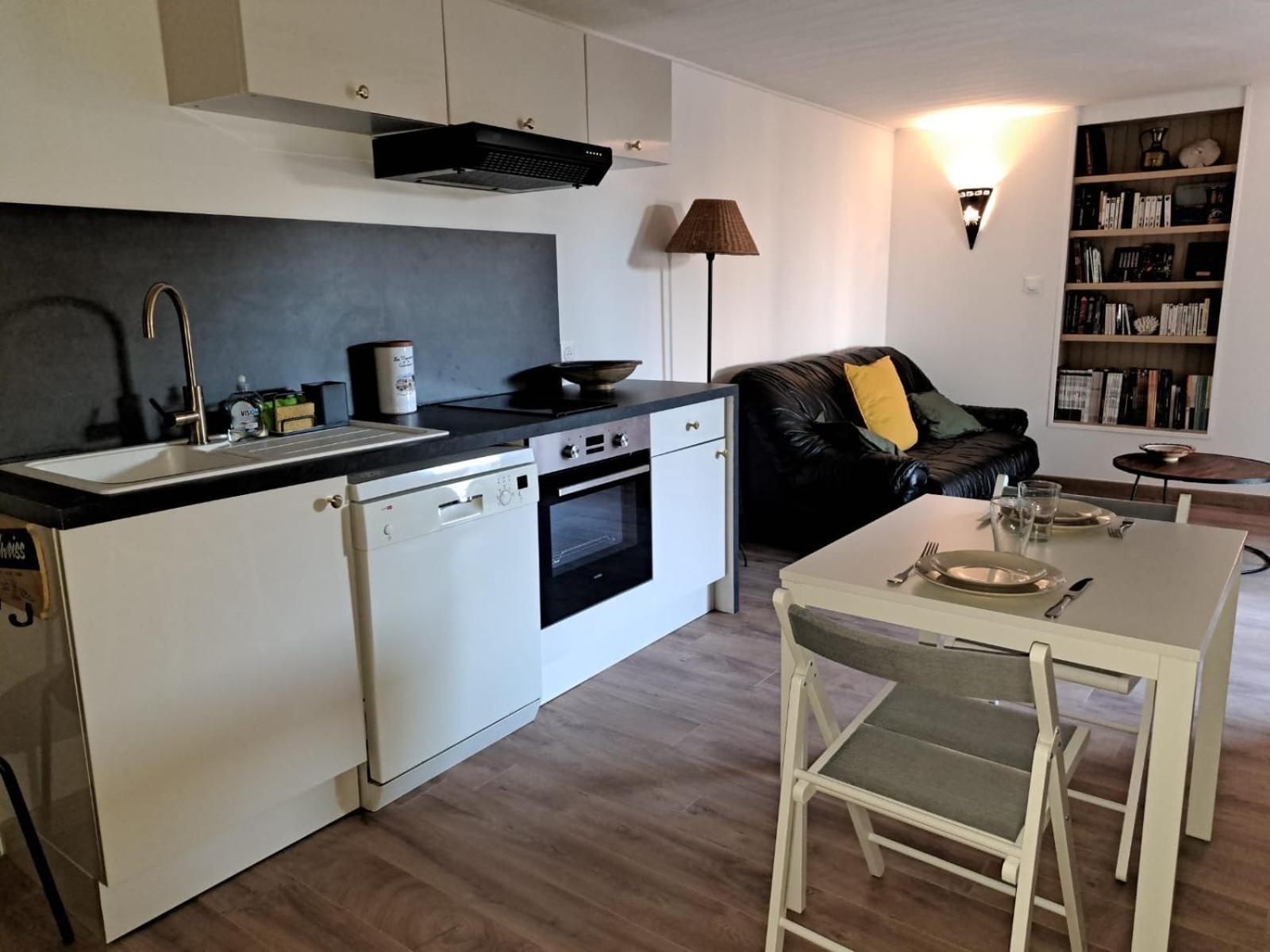 Au Calme Des Pins Avec Vue Ferienhaus